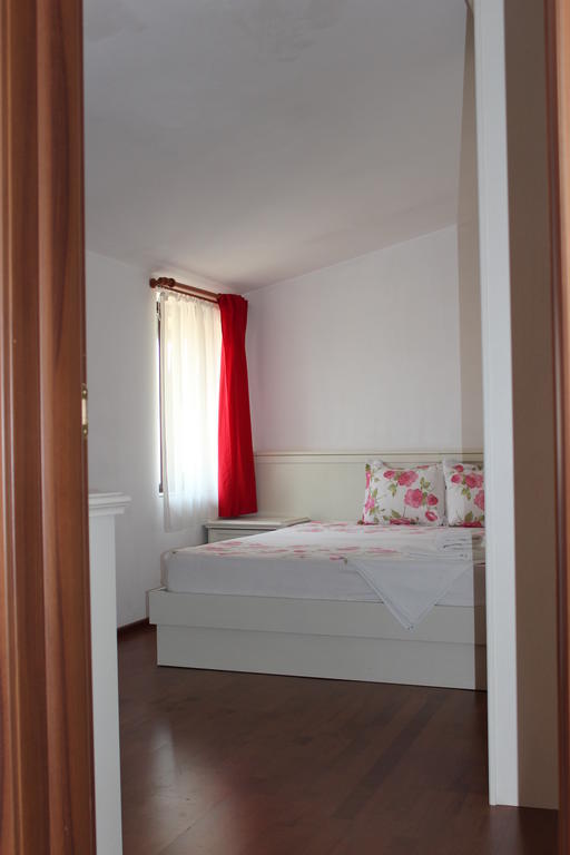 Banu Manta Apartments Βουκουρέστι Δωμάτιο φωτογραφία
